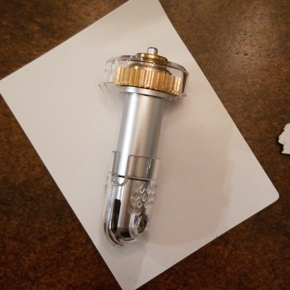 Cricut Wavy Blade plus Quickswap housing